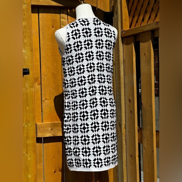 🆕 FARM Rio 🧿 NWOT Patch Crochet Black & White Monochrome Mini Dress - Size S - Picture 6 of 14